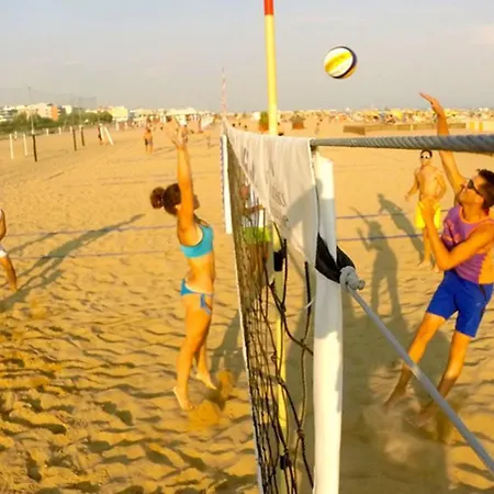 Sand, Sun, And Enjoy Your Escape Appartement